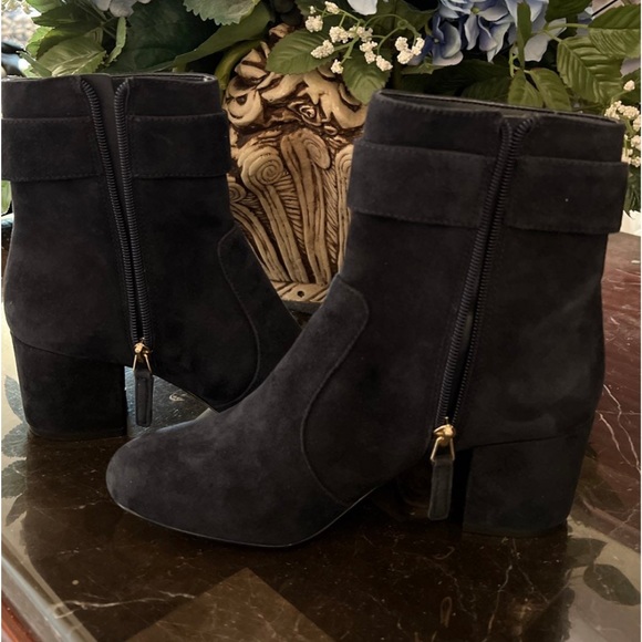 Nine West black suede leather booties size 7 - Picture 7 of 15